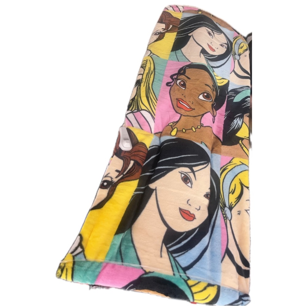 Disney Princesses Plush Throw